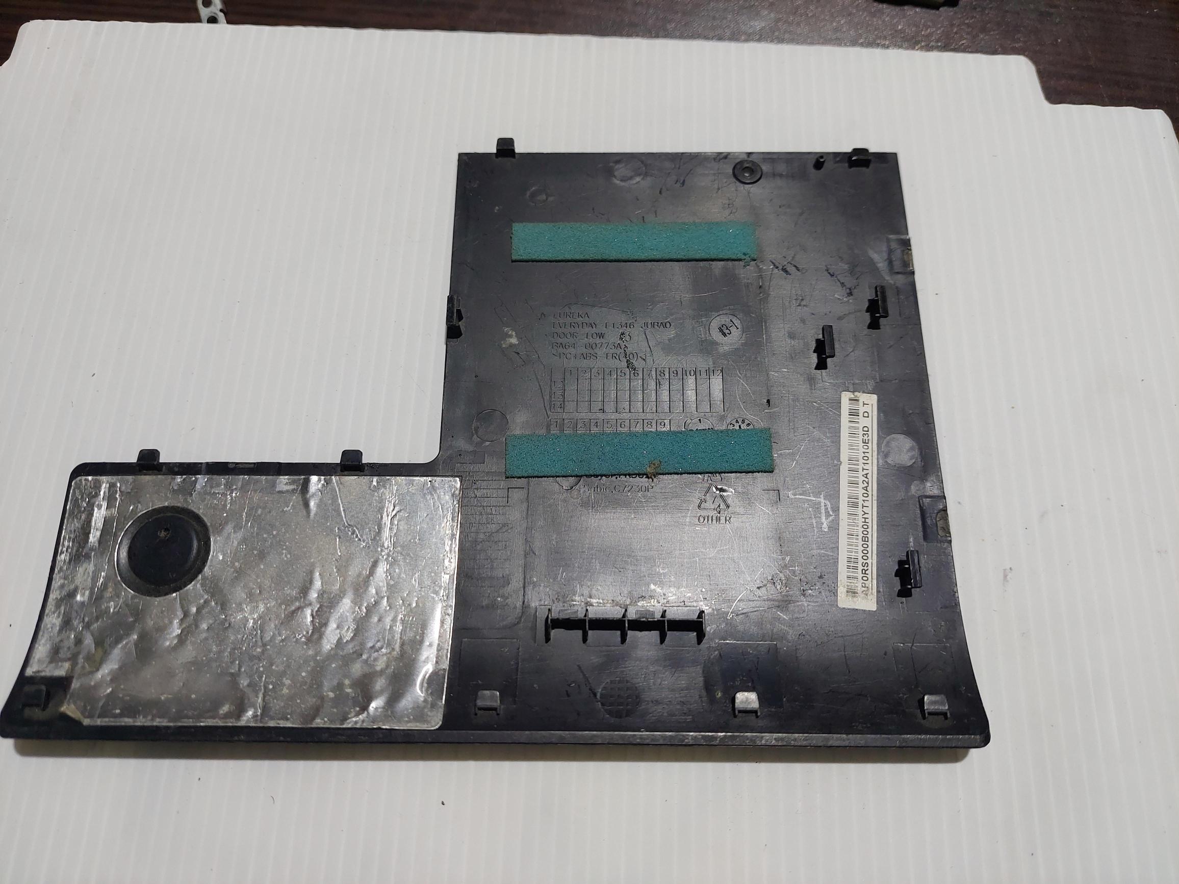 SAMSUNG NP350 V5C S0DTR ALT KAPAK HDD AP0RS000B00HYT10A2AT1010E3D