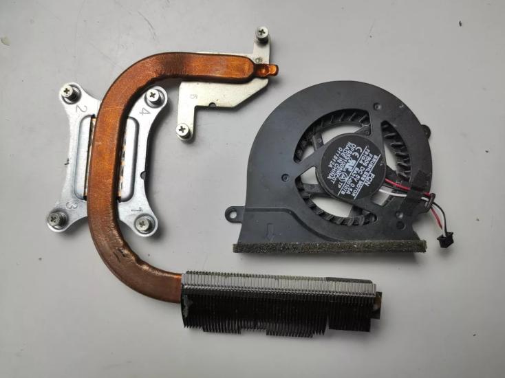 Samsung NP300E4A CPU SOGUTUCU FAN VE BAKIRI  NP300V4A NP305E5A NP300E5A NP300E5C BA62-00639A BA62-00639B 00639C