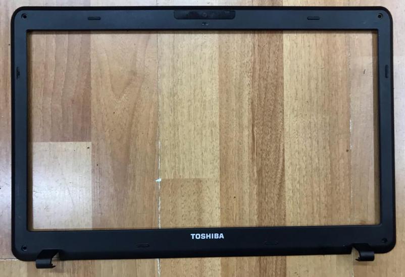 Toshiba Satellite C660D-14L Ön Çıta (Bezel)