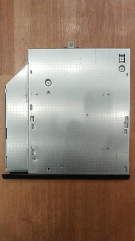 Lenovo Y550 DVD Optik Okuyucu